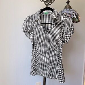 Gingham bubble capped short sleeve button down